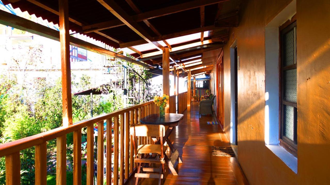 Hospedaje Venka Urubamba Hotel Exterior foto
