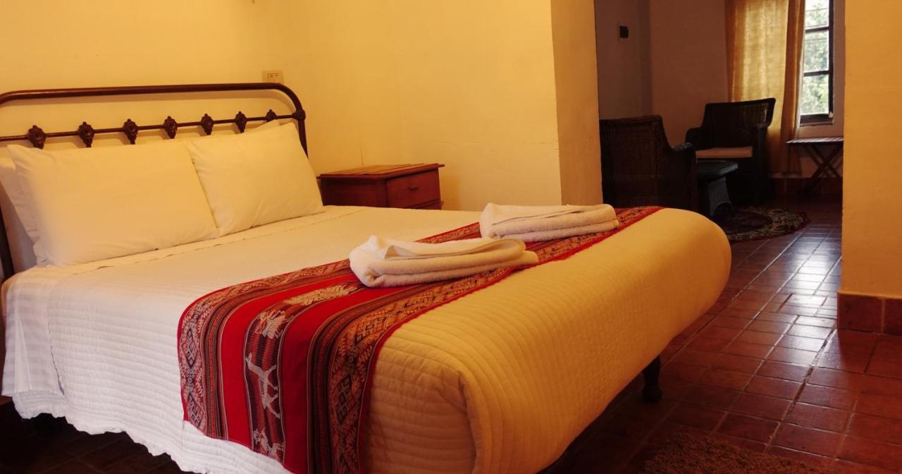 Hospedaje Venka Urubamba Hotel Exterior foto